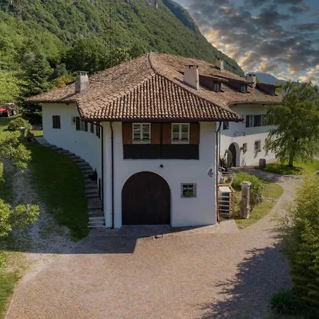 Alloggio per agriturismo Vallarom *