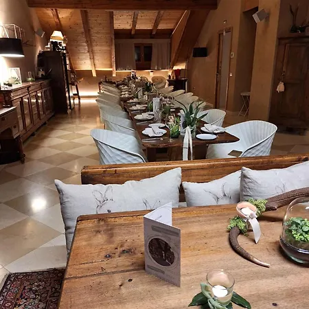 Alloggio per agriturismo Vallarom