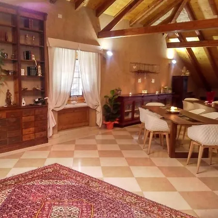 Vallarom Alloggio per agriturismo